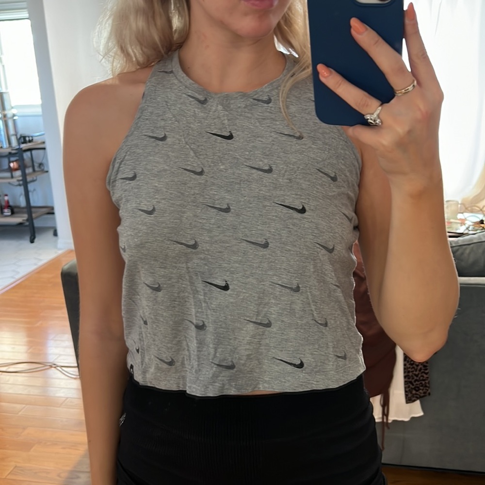 NIKE TANK - SIZE SMALL
